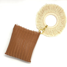 Load image into Gallery viewer, THE MINI TONATI CINNAMON / NATURAL