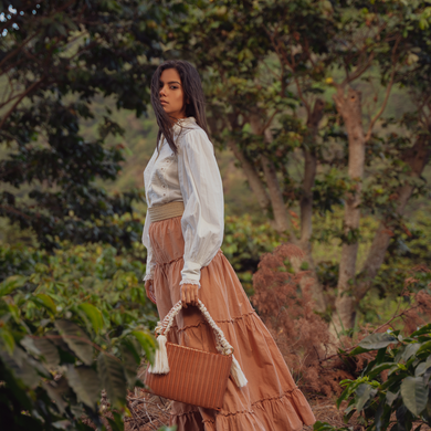 THE MACRAME CLUTCH CINNAMON/NATURAL