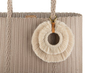 Load image into Gallery viewer, AURA MEDIUM TOTE TAUPE / NATURAL