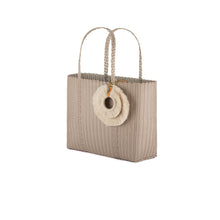Load image into Gallery viewer, AURA MEDIUM TOTE TAUPE / NATURAL