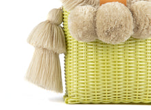 Load image into Gallery viewer, AURA ALMITA LEMON / NATURAL